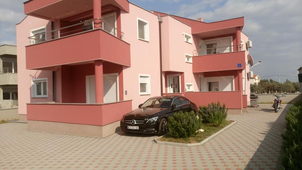 Apartments Vladimir Privlaka  Exterior foto